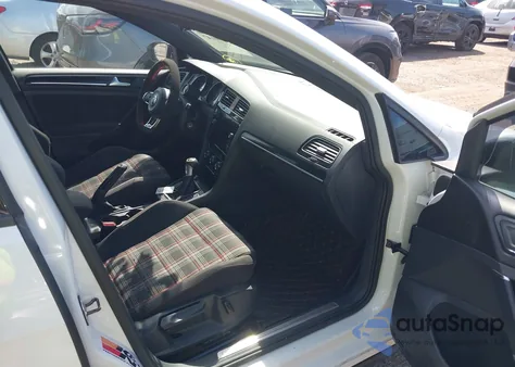 2015 Volkswagen Golf Gti 2.0T S 4-Door из США, поврежденный, VIN 3VW5T7AU0FM098957